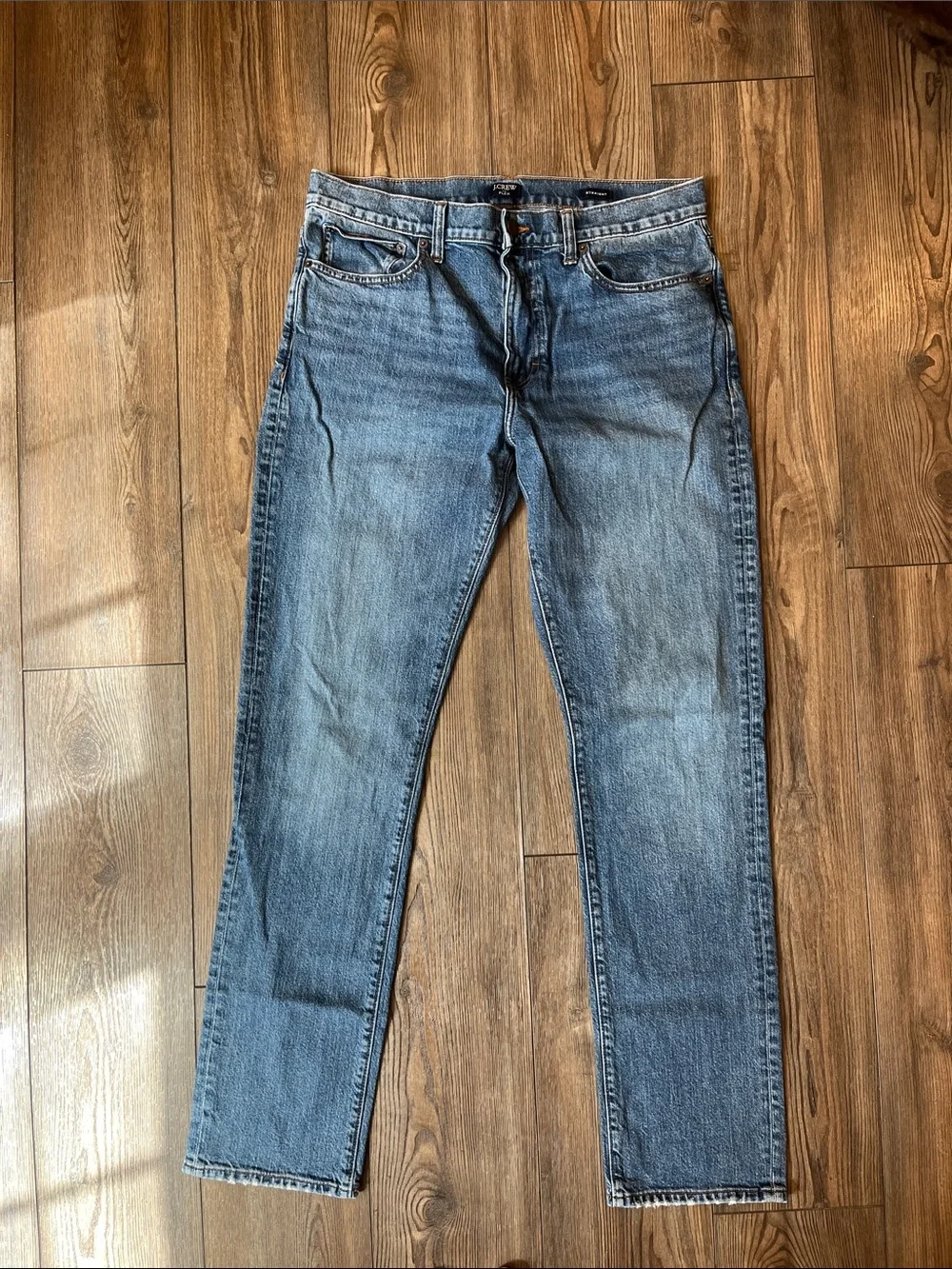 J Crew Classic Straight Men's Blue Jeans - Lightweight Denim